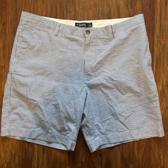Chaps Shorts Men's Size 40 Blue Seersucker Chino Shorts Pinstripe Stripe Casual - Picture 1 of 7